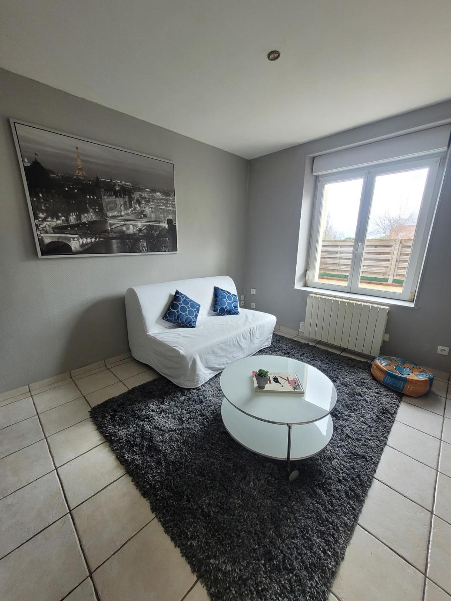 Appartement Cosy Dans Beau Village De Champagne Cormicy Bagian luar foto