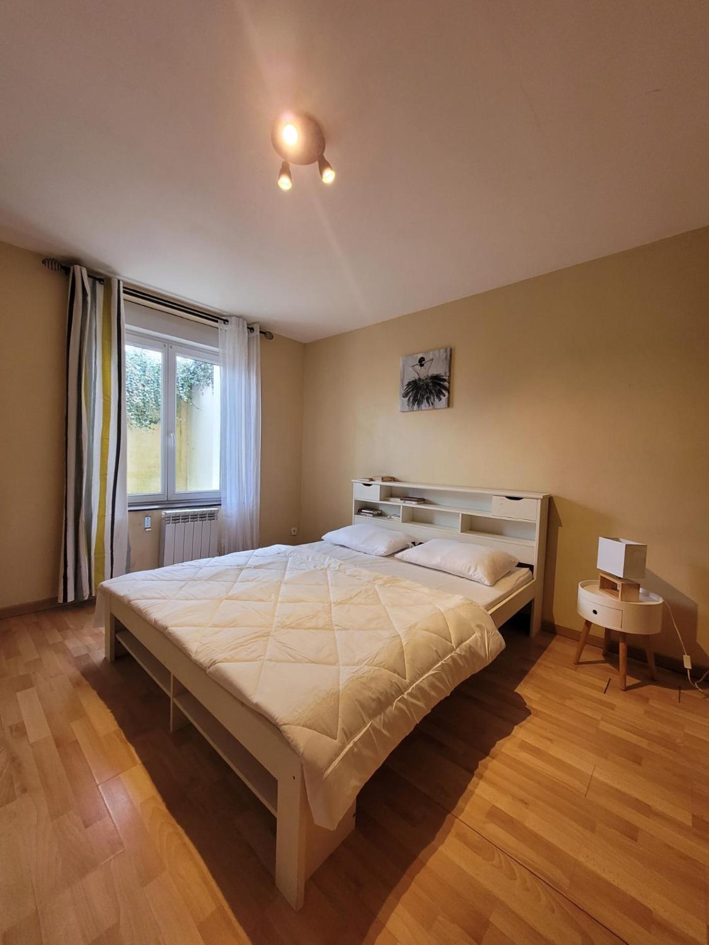 Appartement Cosy Dans Beau Village De Champagne Cormicy Bagian luar foto