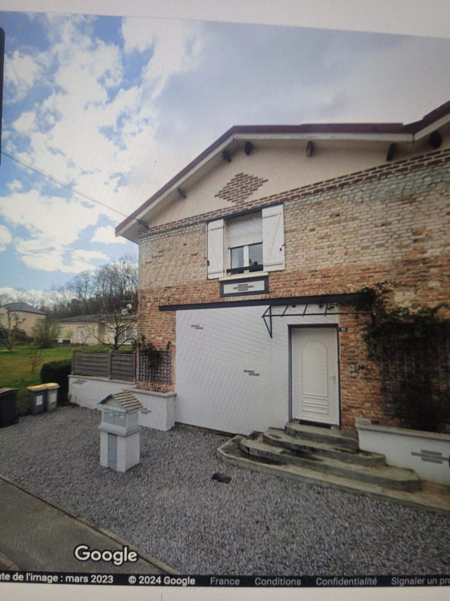 Appartement Cosy Dans Beau Village De Champagne Cormicy Bagian luar foto